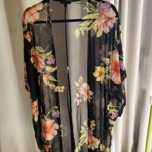 SOLD-Flower print cover